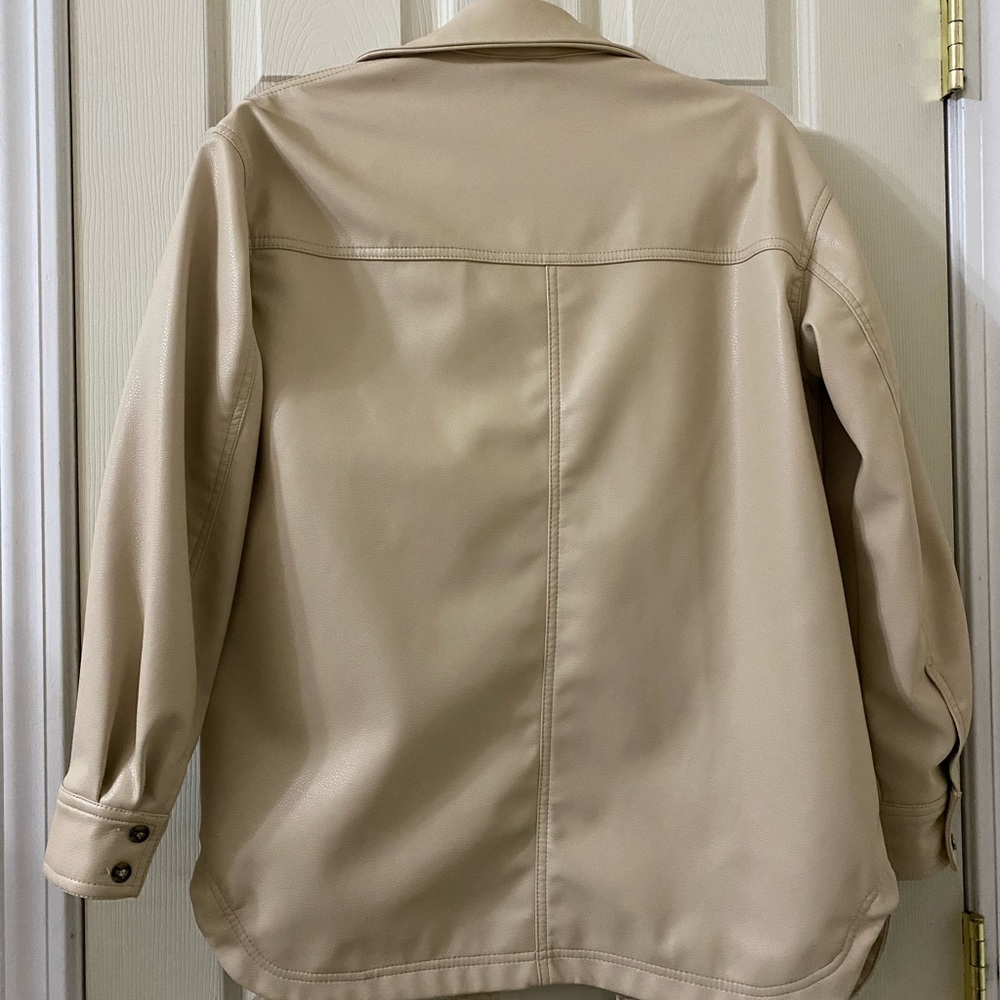 H&M Beige Faux Leather Shirt Jacket - Picture 3 of 6